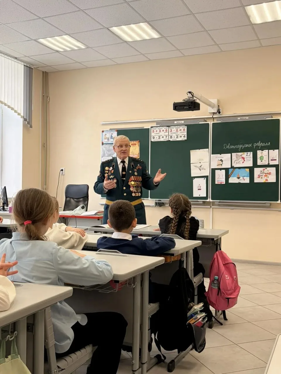 В преддверии Дня защитника Отечества в школе №1 города Гусева состоялось особенные мероприятия – Уро