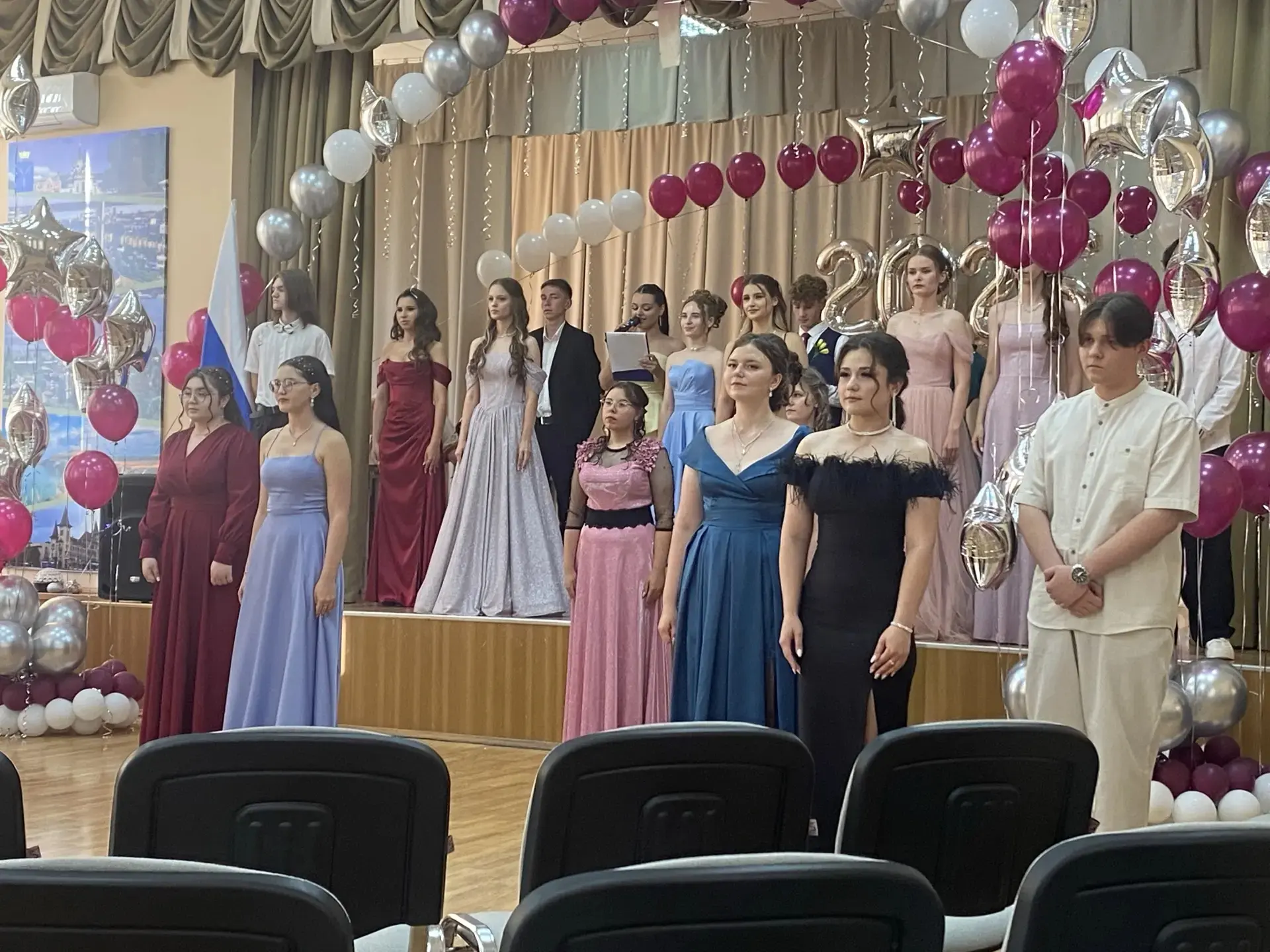 🎉🎉🎉27 июня в нашей школе состоялся самый долгожданный для выпускников 11 класса  Выпускной вечер 