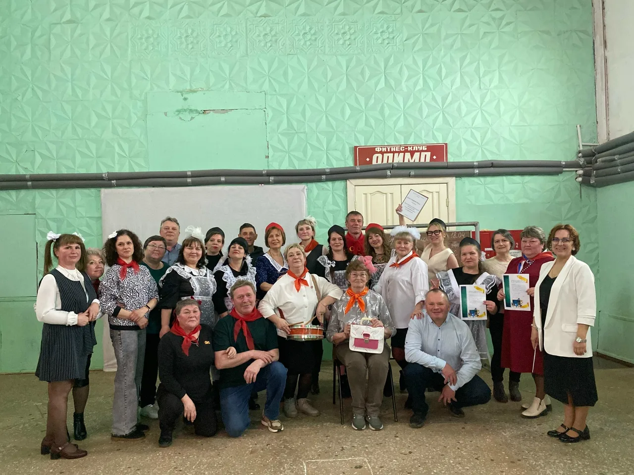 В Светлополянском Доме культуры "Юность" состоялась вторая встреча интеллектуальных ком...