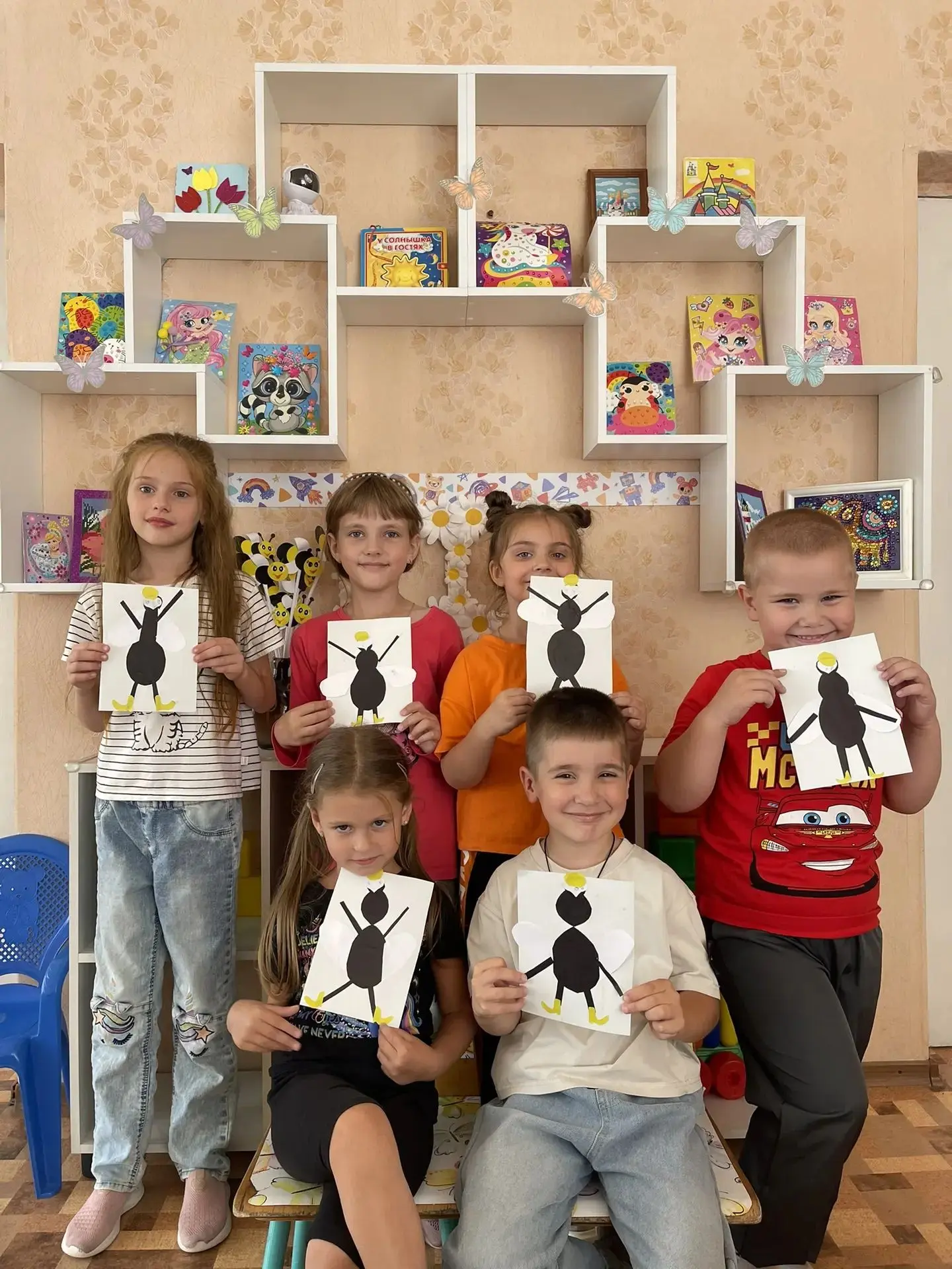 «День рождения Мухи-Цокотухи» в ГБДОУ ЛНР №34 «Жемчужина»! 🪰🎂📚