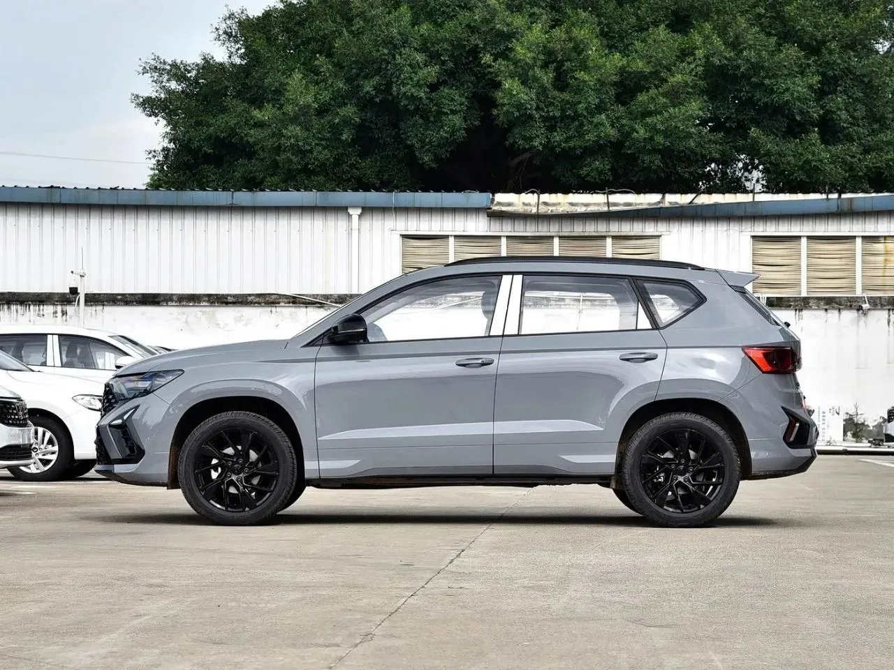 🔥🔥🔥 Приобрели в Китае для Любови из Екатеринбурга   Jetta VS5 2026 год Новый автомобиль  1.4 бензин 