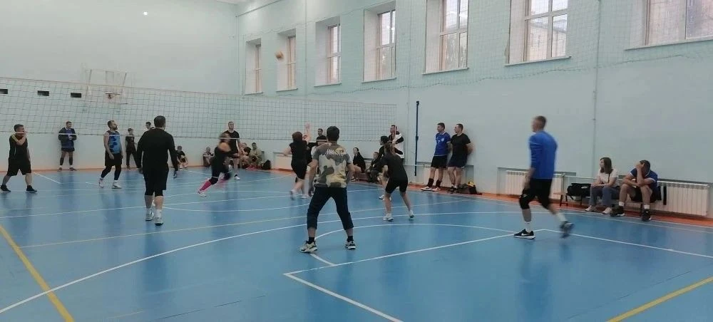 💪Наши родители — настоящие бойцы! Они не отстают от ребят и тоже активно включаются в спортивную жи