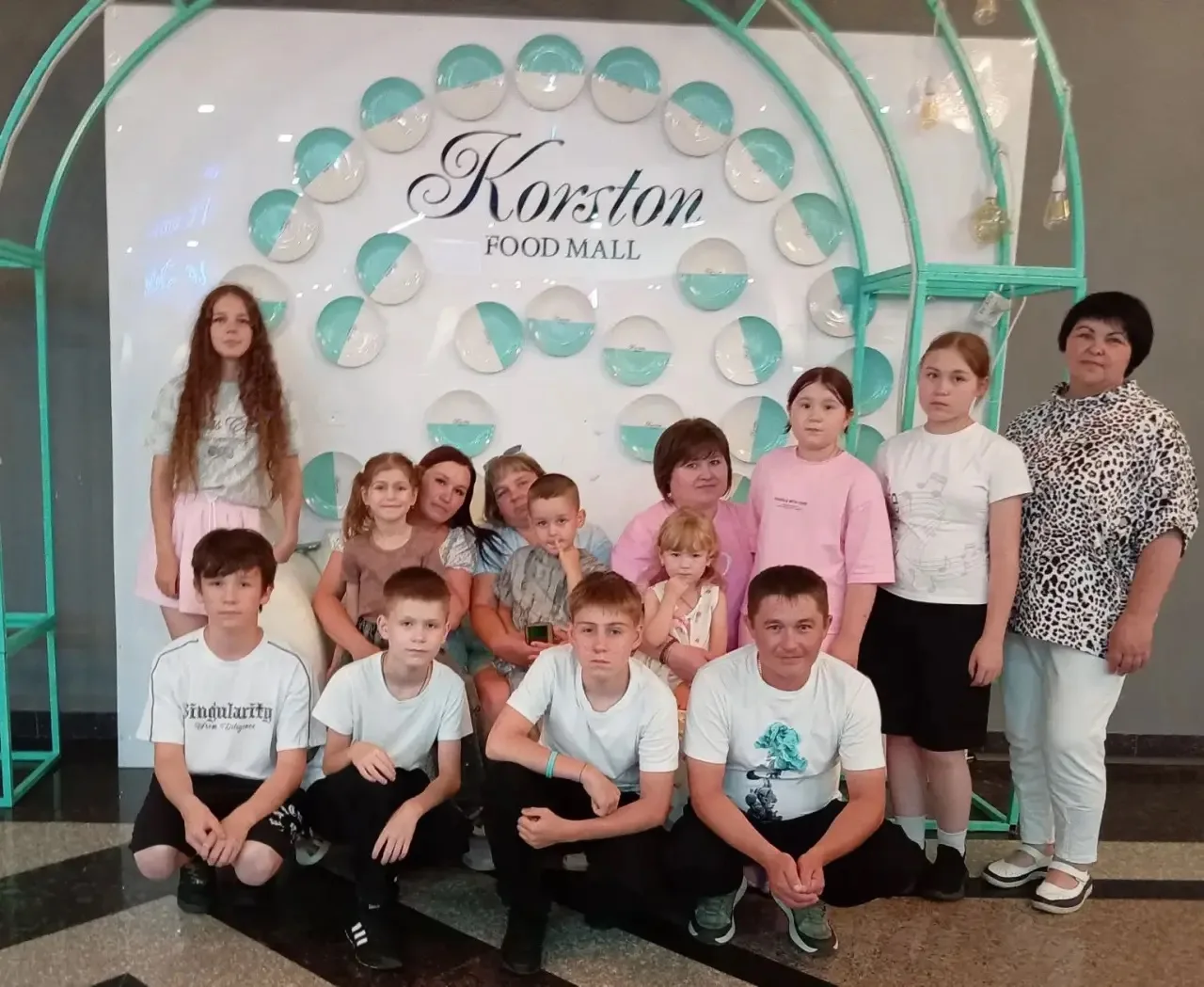 Многодетные семьи Дрожжановского района встретили День России в Казани!

В День России, 12 июня 2026