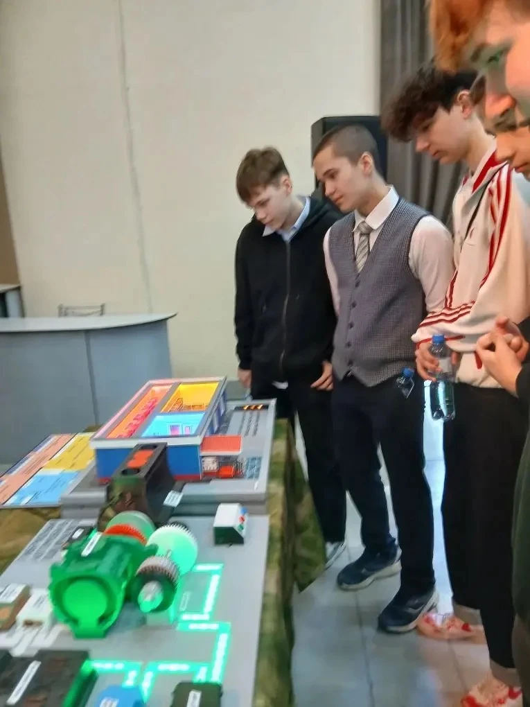 📌18.03.2026 В рамках проекта "Билет в будущее" учащиеся 8г класса (кл. руководитель Кайгородова Ю.В.