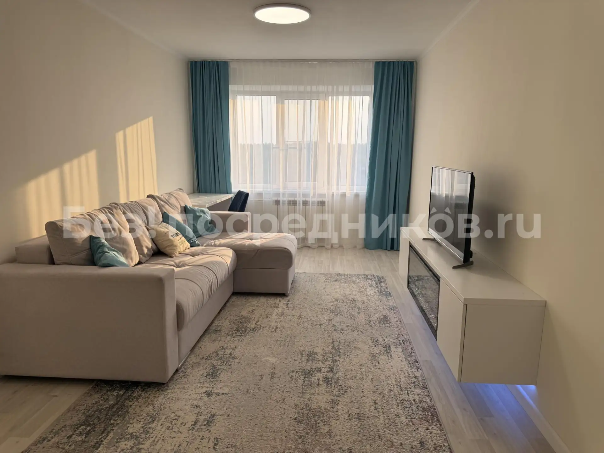 Сдам без посредников: 3-комнатная квартира, 65.8м²