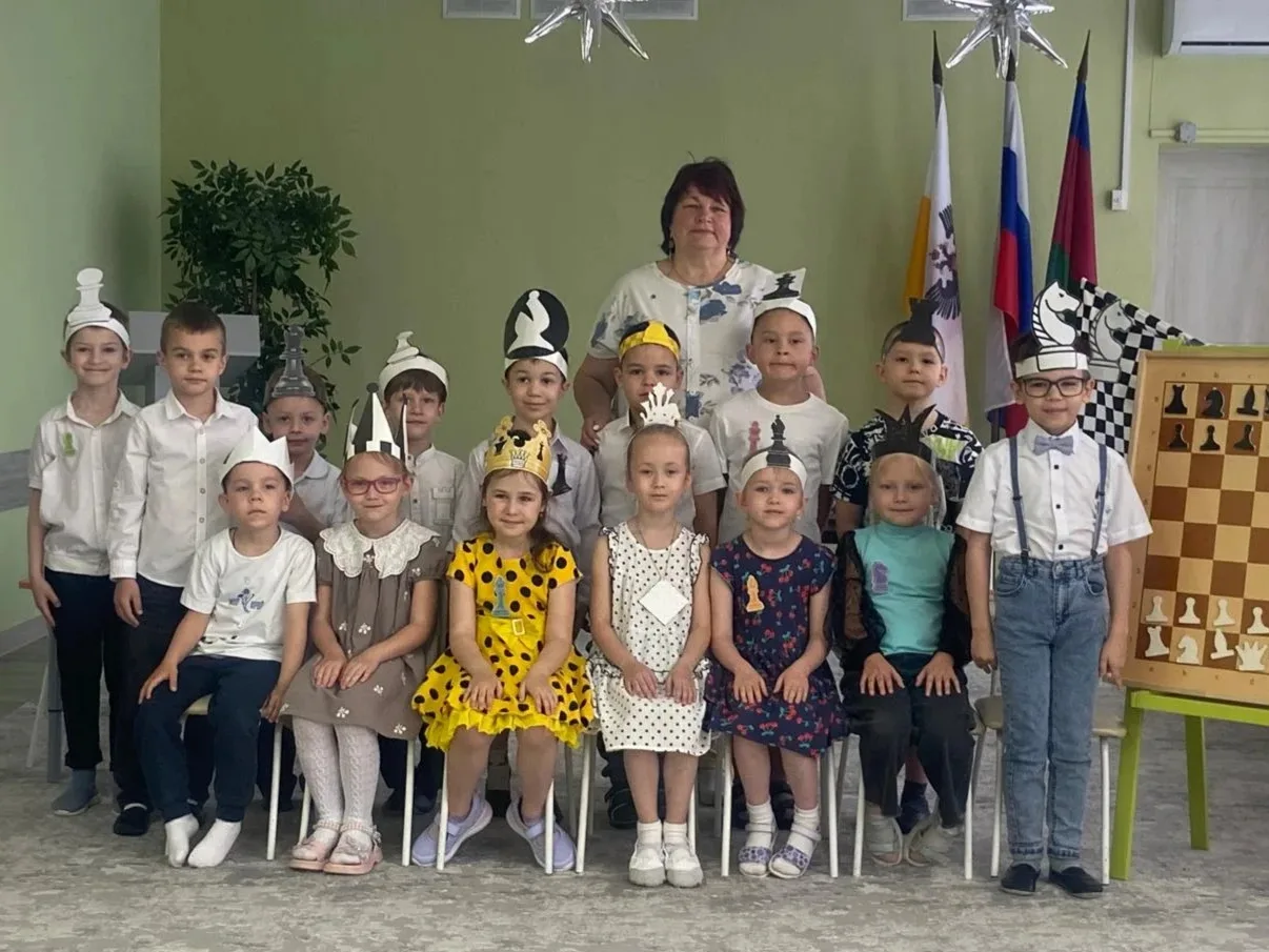 🏆 Битва умов и талантов: шахматный триумф! ♟️

Дорогие друзья!

🎊 В нашем детском саду с большим у