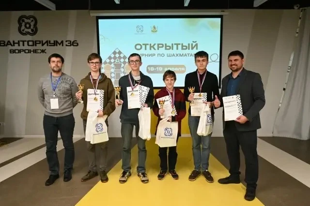 18 и 19 апреля в детском технопарке «Кванториум» завершился Открытый турнир по шахматам...