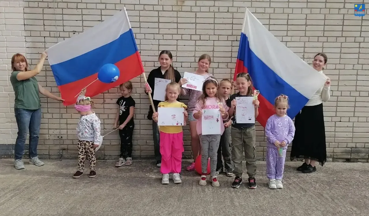 🤍💙❤️ В Фалилеево отметили День Государственного флага Российской Федерации!