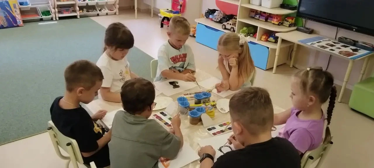 🎨 В группе «Ромашки» творили музыку… красками! 🎶
