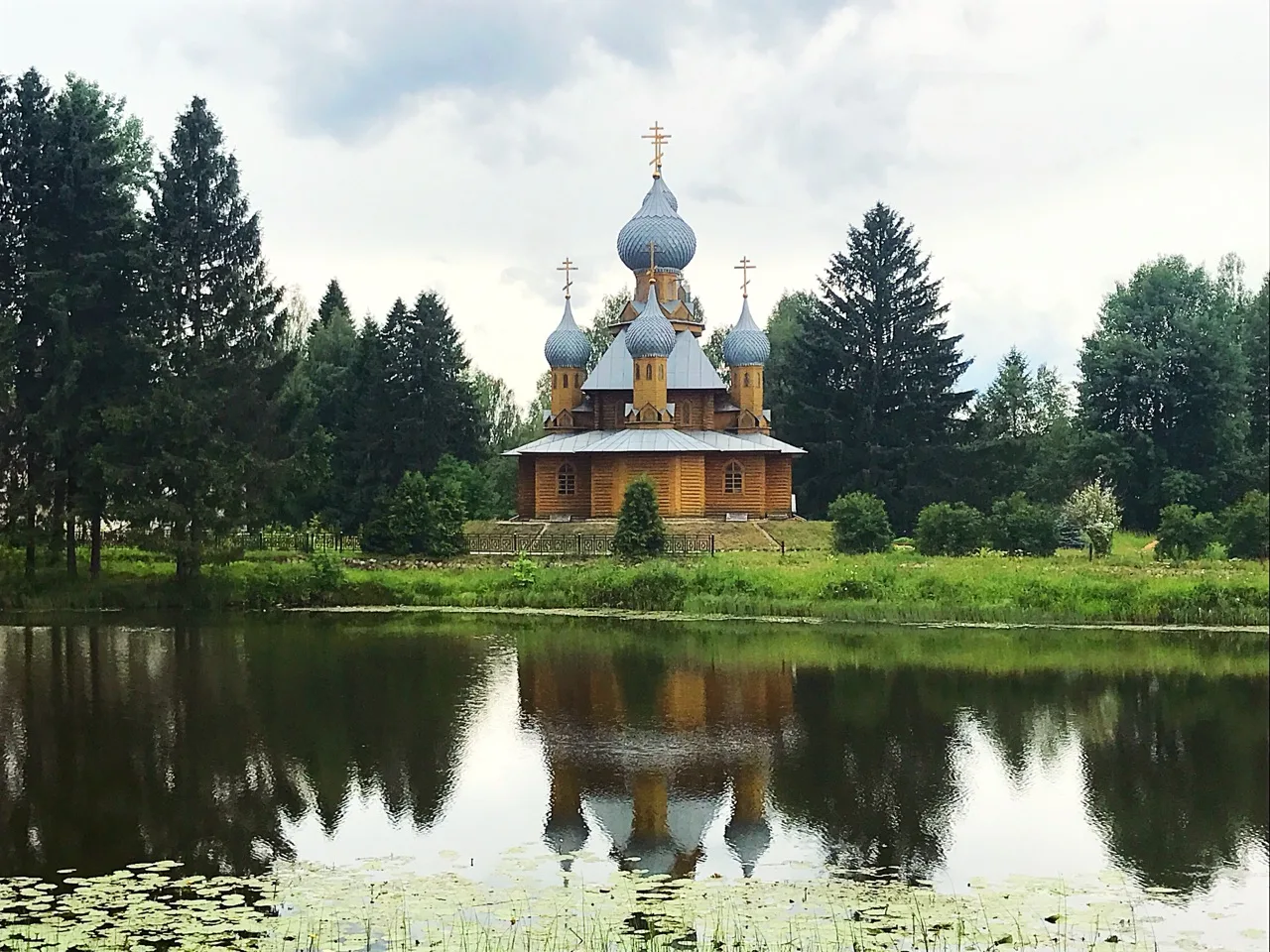 Храм Святого равноапостольного Николая Японского в п. Мирный (Оленинский округ). Каждый...