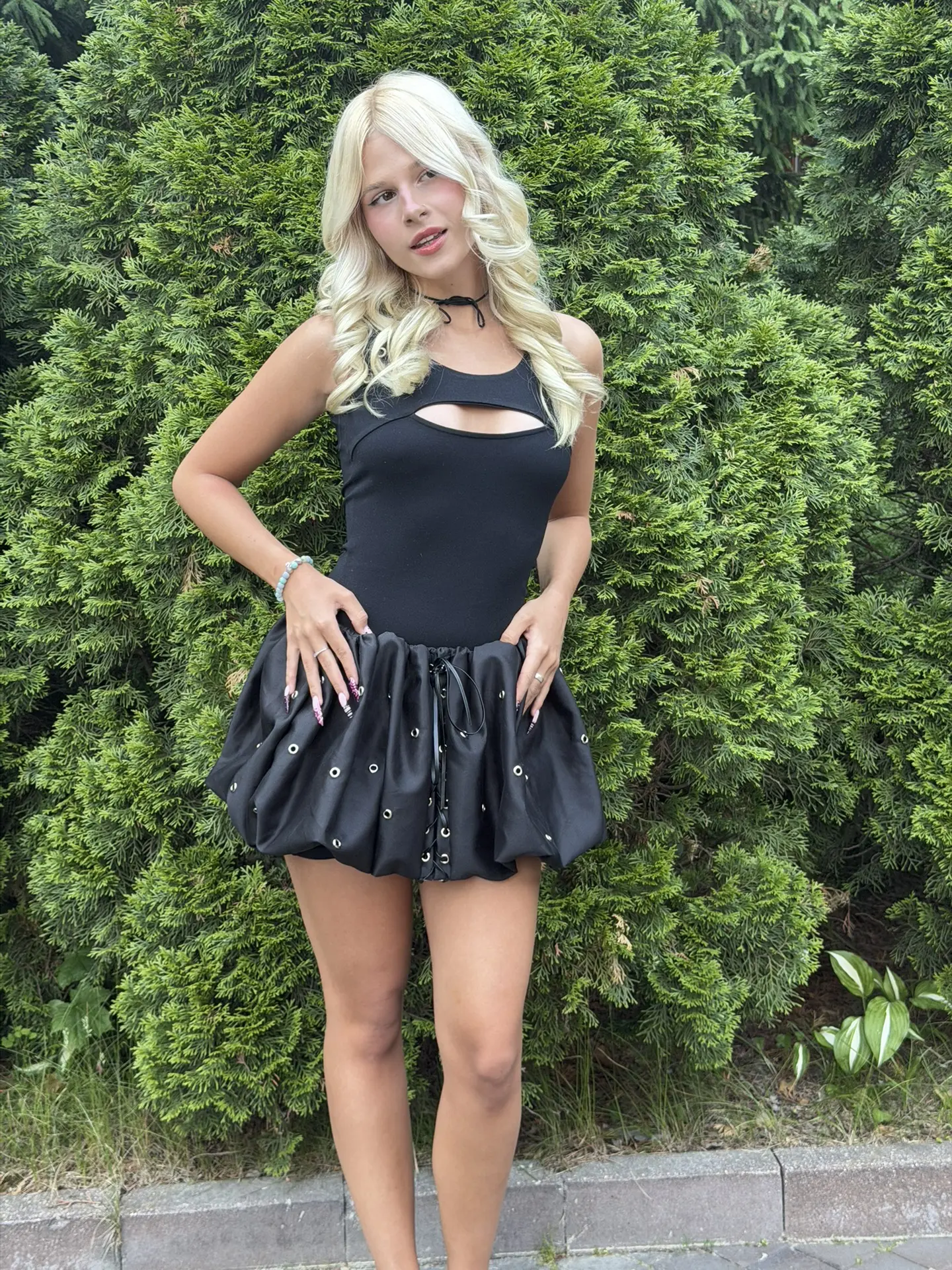 образ у меня сегодня на 101 балл, согласны?? 🖤🌲