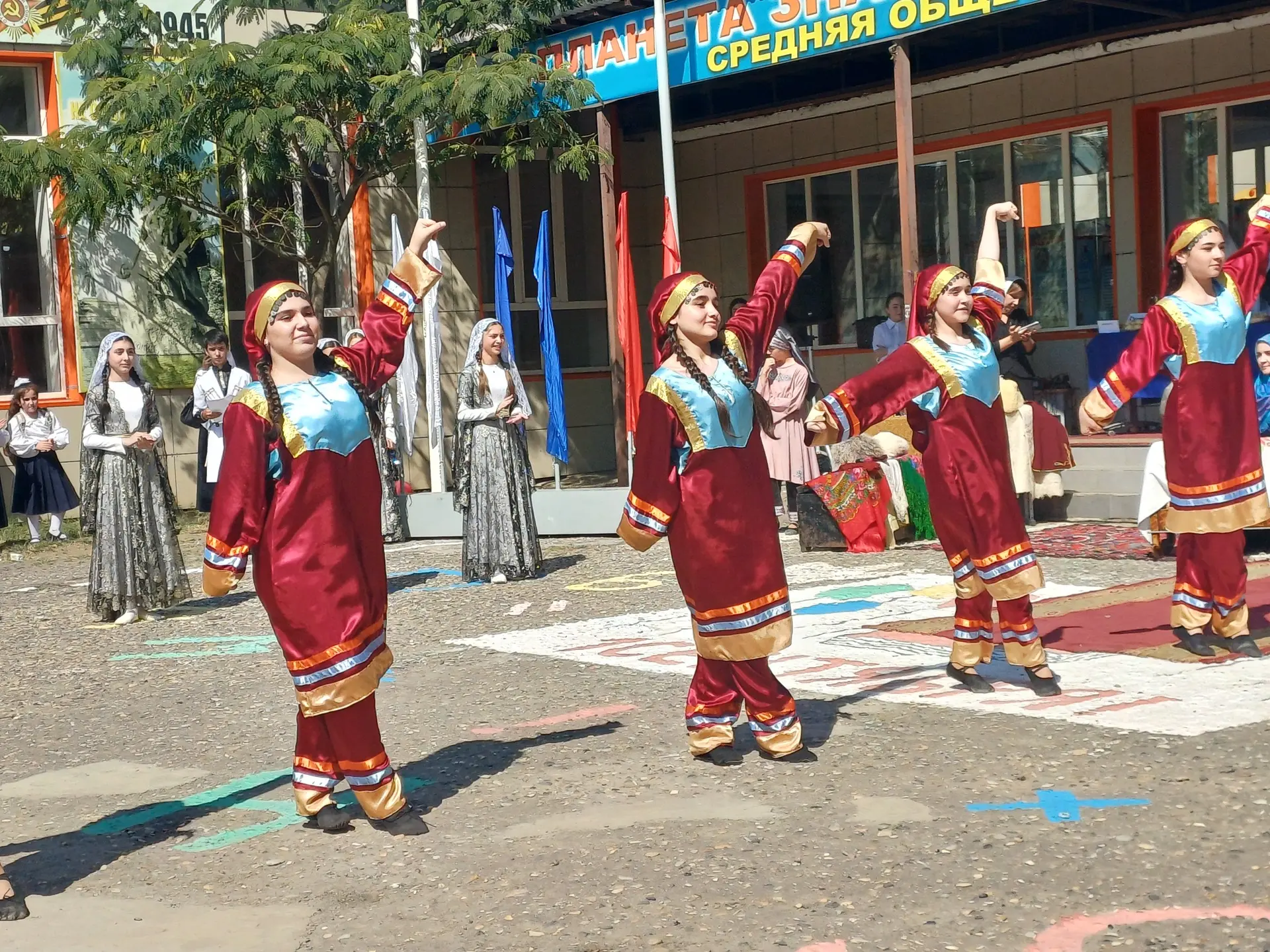 15 сентября — знаменательная дата для всего дагестанского народа. В этот день по всей р...