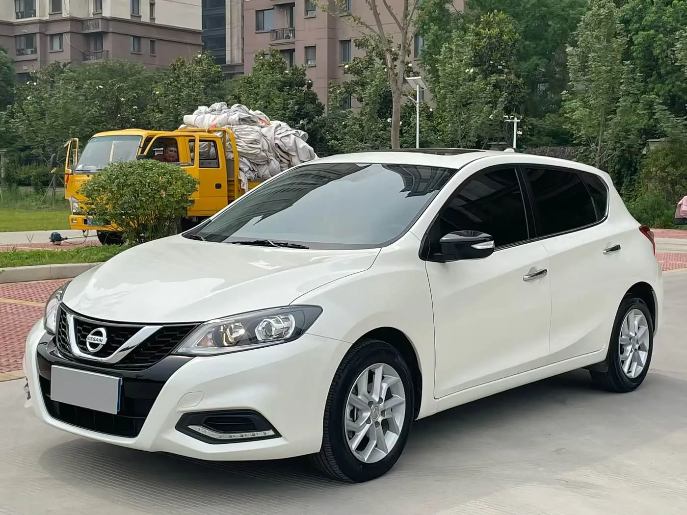 🇨🇳 Доступен для заказа из Китая

Nissan Tiida 2023 год, 1,6 л (122 л.с.), вариатор (CVT)
Пробег 11