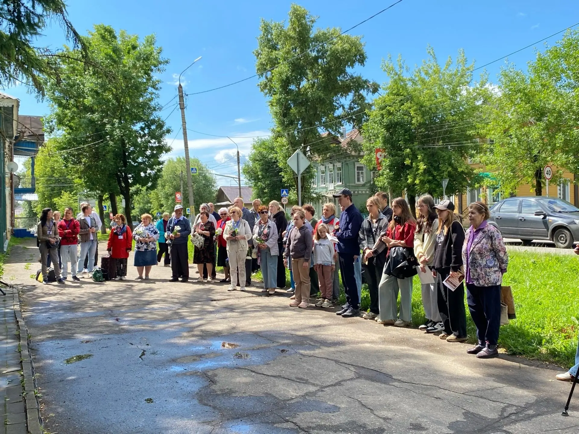 В Бежецке проходит фестиваль «Дни Ахматовой»: город открыл двери для ценителей великой поэзии.
 
В Б