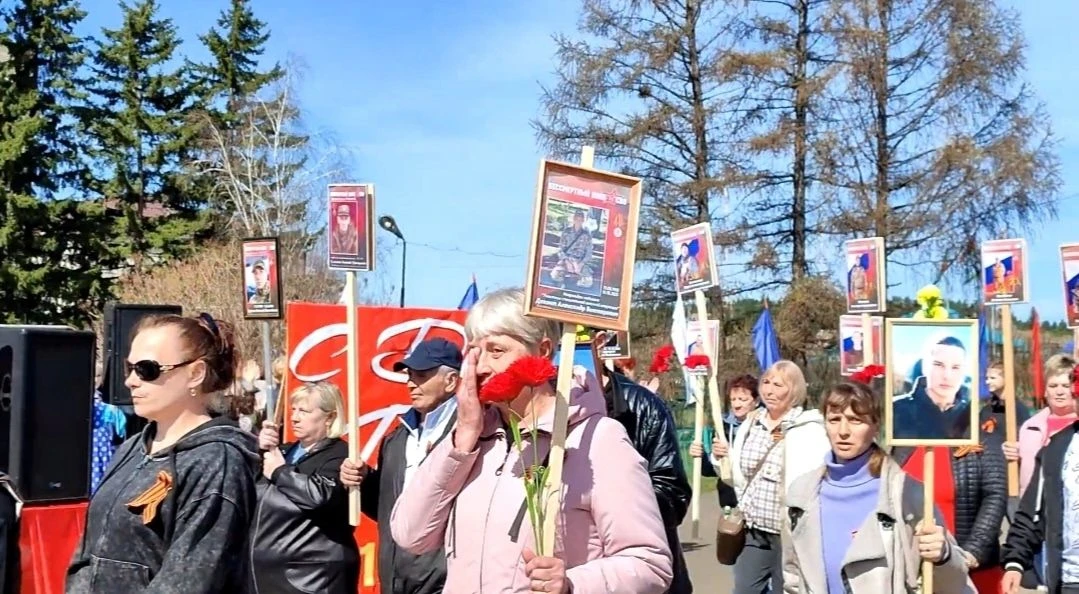 Бессмертный полк прошагал по улицам с. Тасеево  9 мая в с. Тасеево прошла всенародно любимая акция «