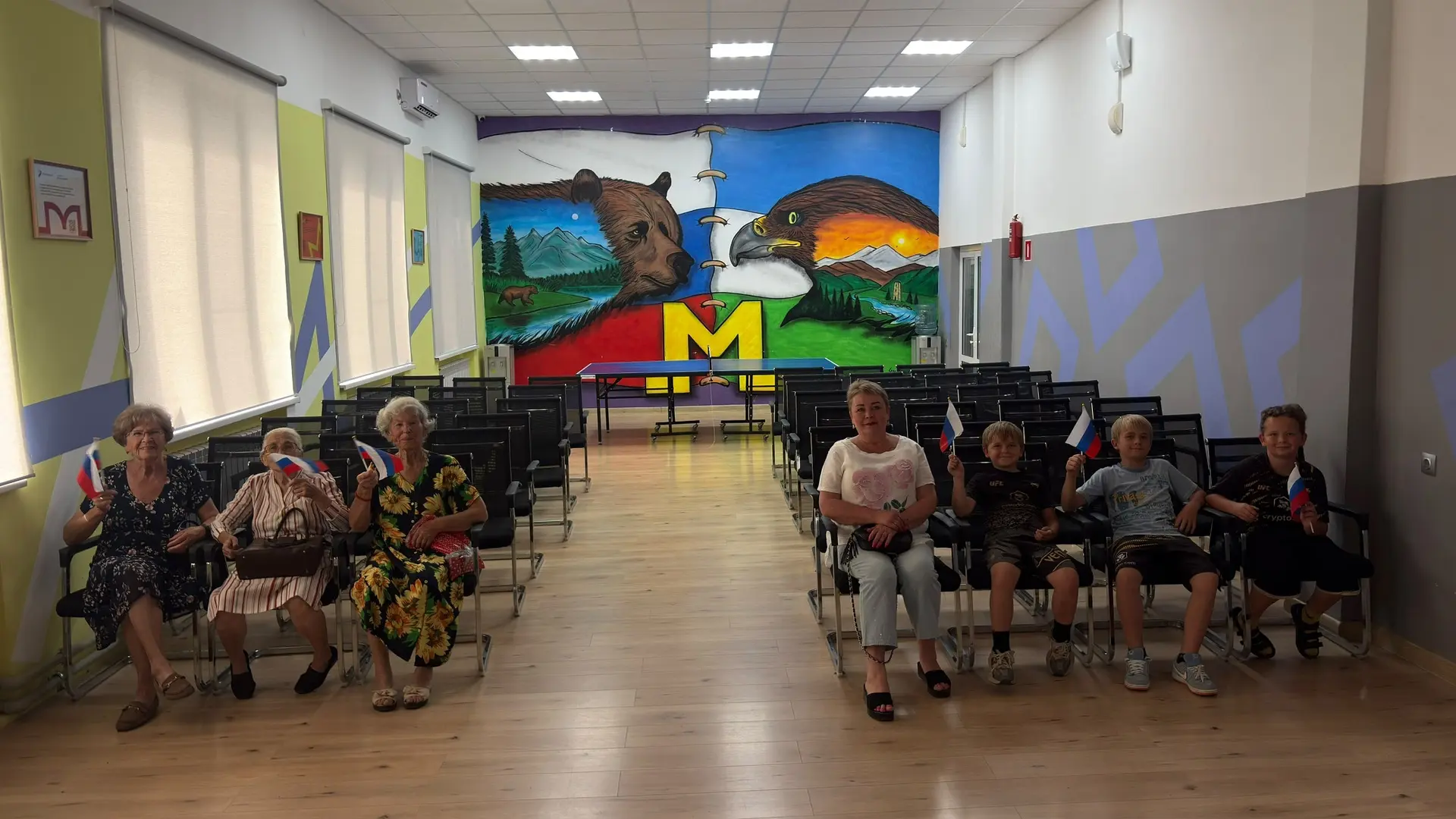 В молодежном центре «НАРТ» в честь Дня России состоялся показ фильма «Чебурашка 2».