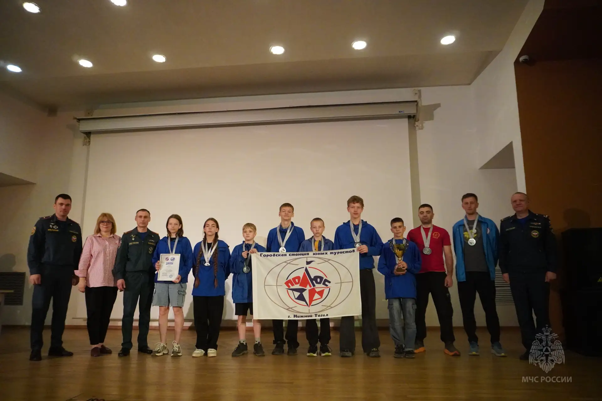 🏆 В Первоуральске определили лучших юных спасателей Свердловской области  На территории физкультурно