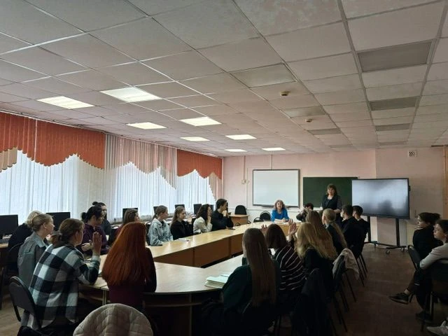 Сегодня, 26 августа, в стенах МБОУ СШ 19 прошла уже традиционная встреча в рамках «Школ...