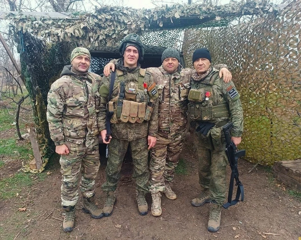 Настроение боевое, держимся как одна семья. Всем, кто на линии — сил и удачи 🙏