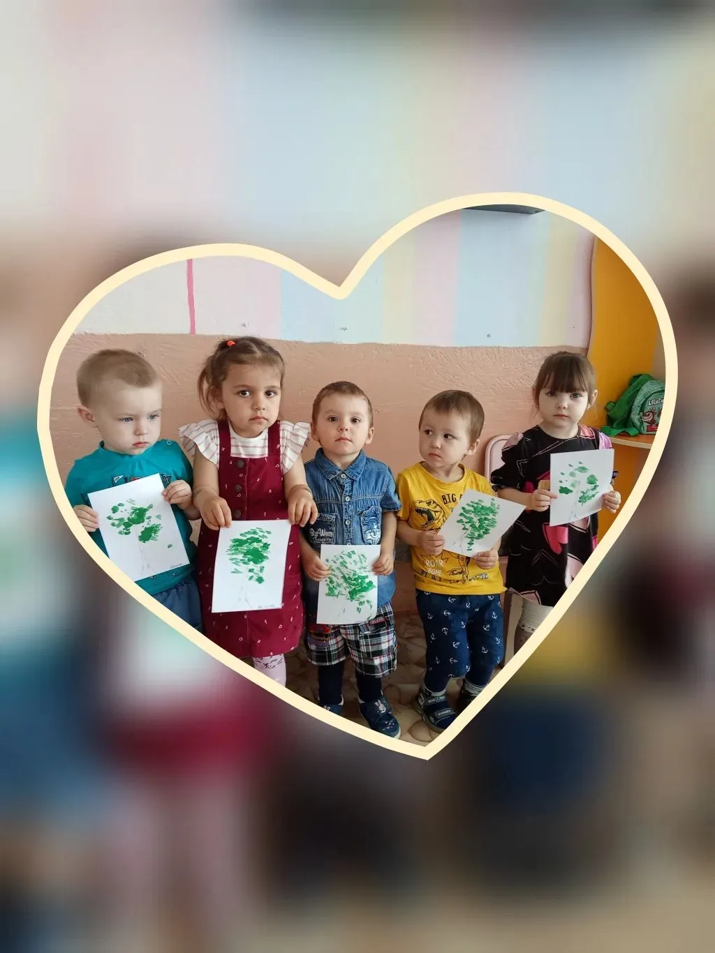 С любовью к Родине с юных лет! 
К празднику Дня России в группах нашего детского сада прошли ряд мер
