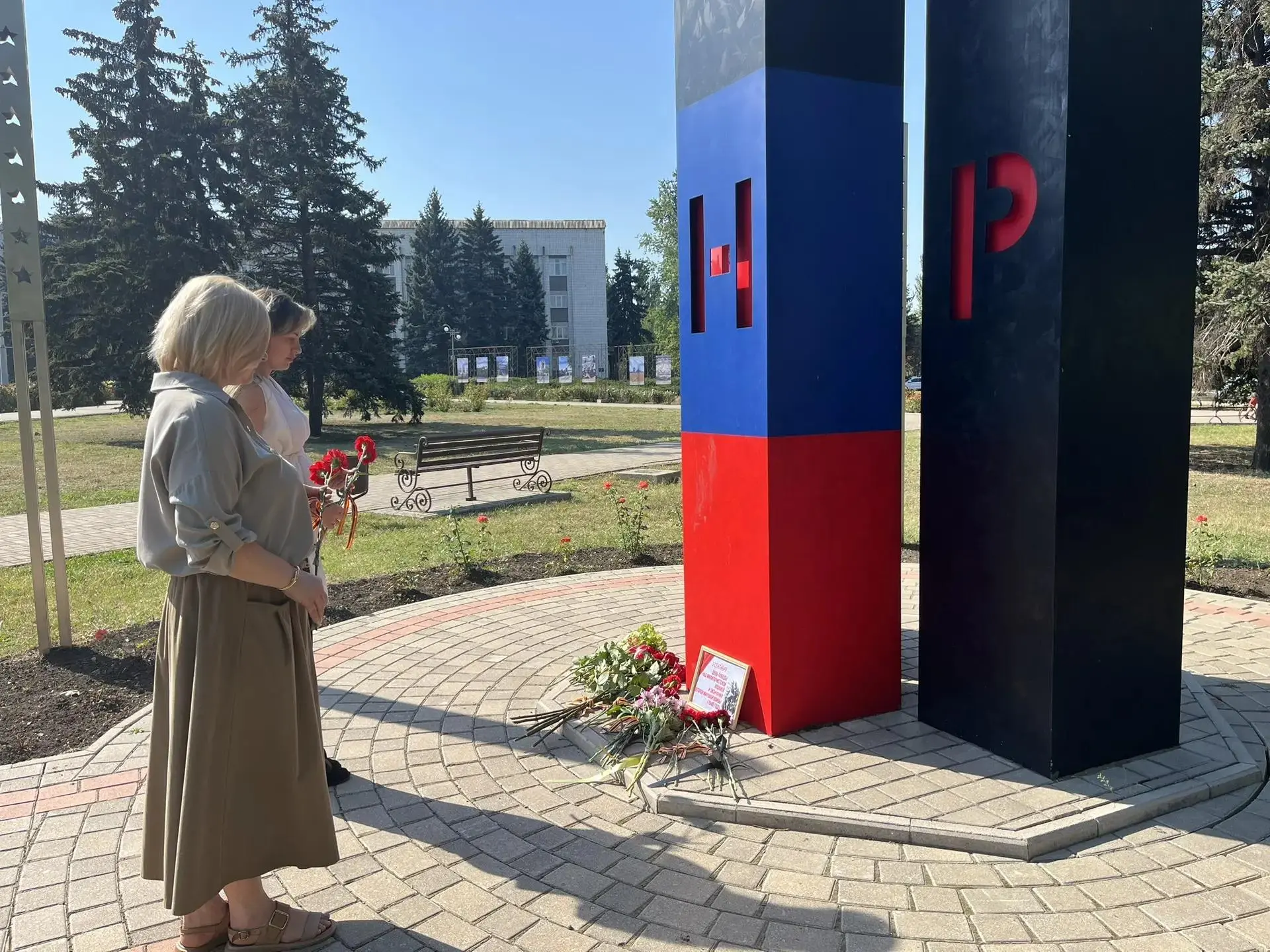 3 сентября 2026 года на площади перед зданием администрации, у арт‑объекта ДНР, состоял...