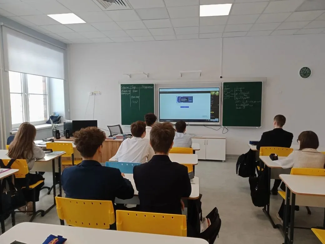 📅Со 2 по 9 февраля в нашей школе была объявлена предметная неделя истории и обществознания. Проведен