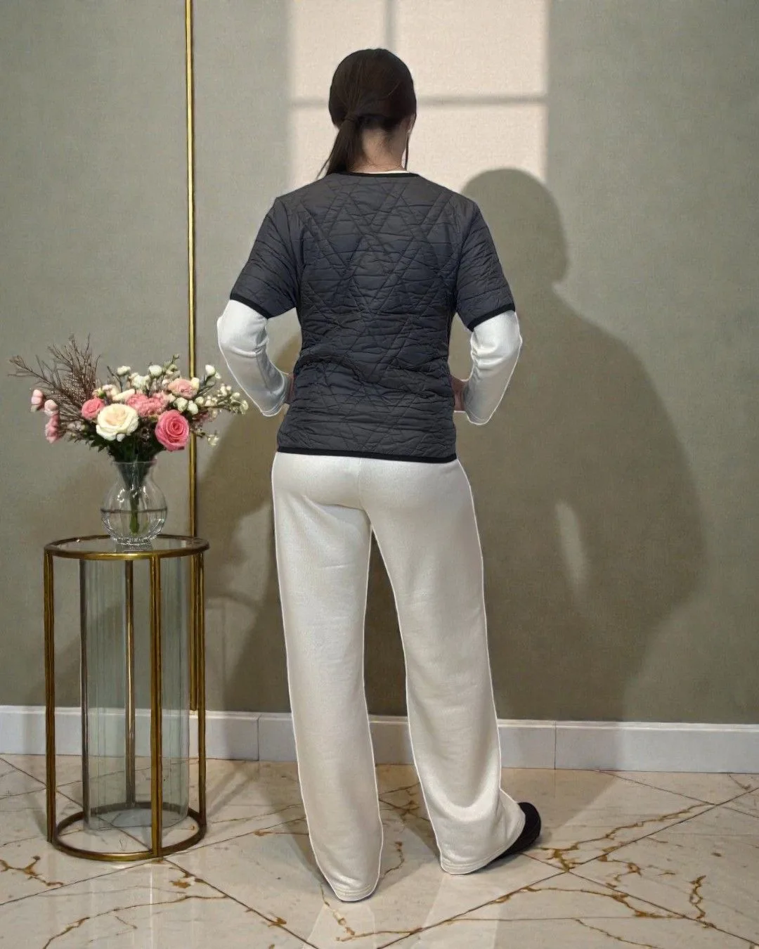 https://shop.creaconcept-moscow.com/collection/verhnyaya-odezhda-3/product/zhilet-859d3e