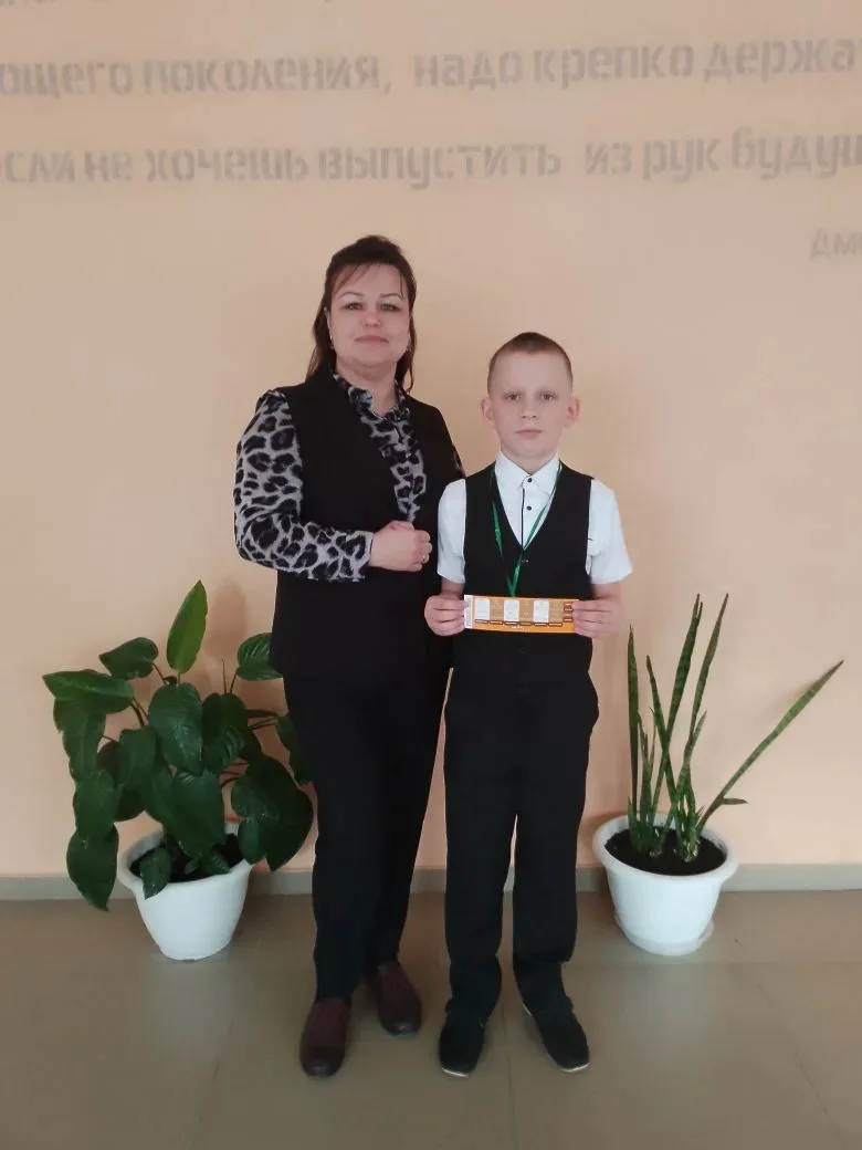 🤓Маленький шаг в науке — большой шаг к успеху!👨‍🎓