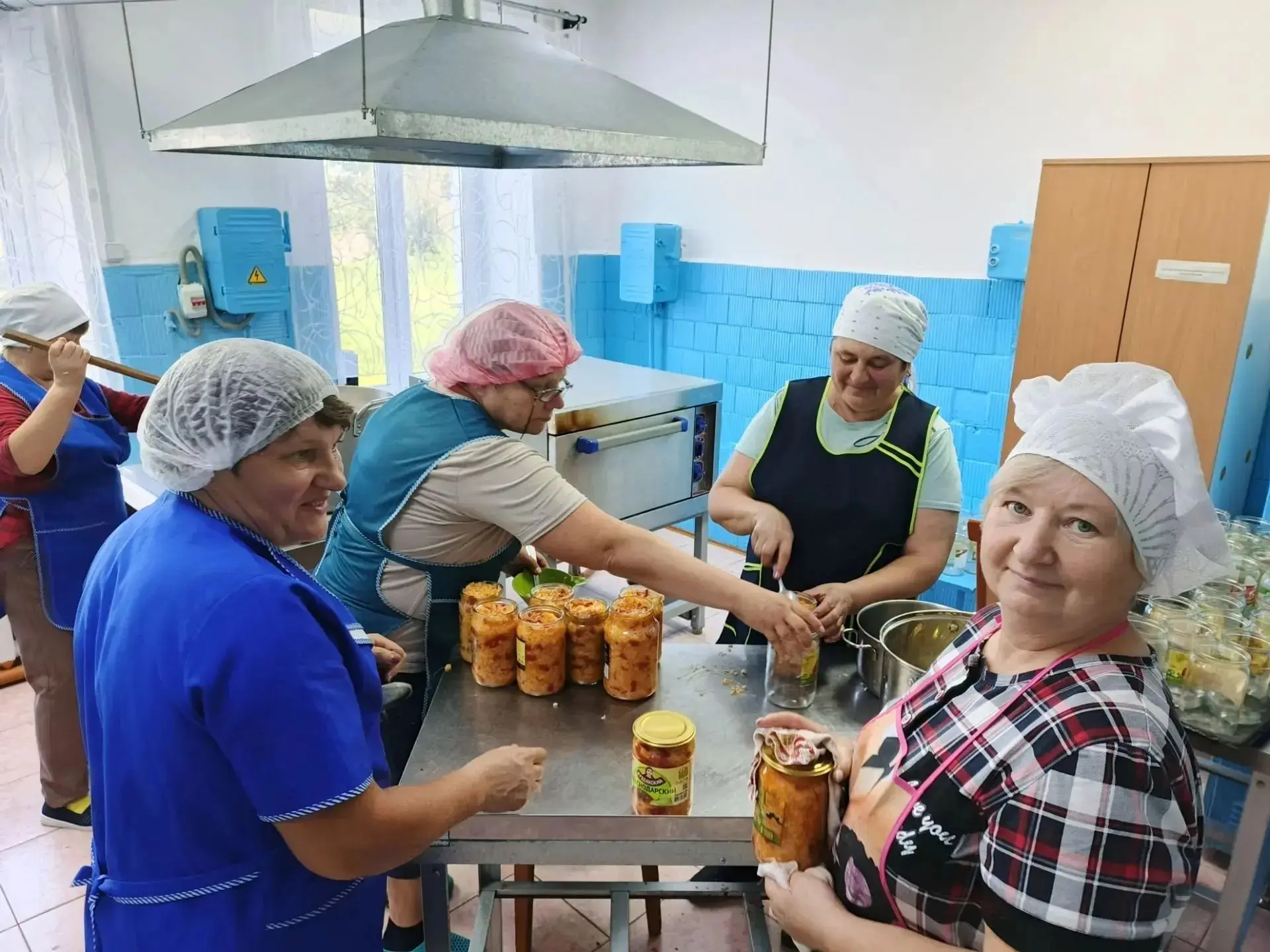 🇷🇺Период осенних заготовок неравнодушные жители СП Сикиязский сельсовет решили исполь...