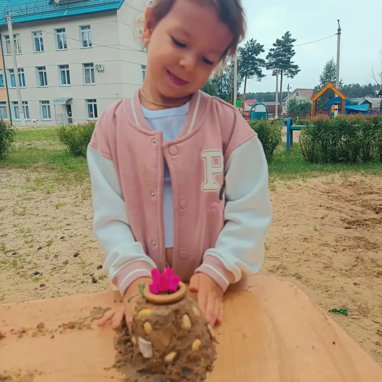 Песочный рай для «Пчёлок»! 🐝🏖️