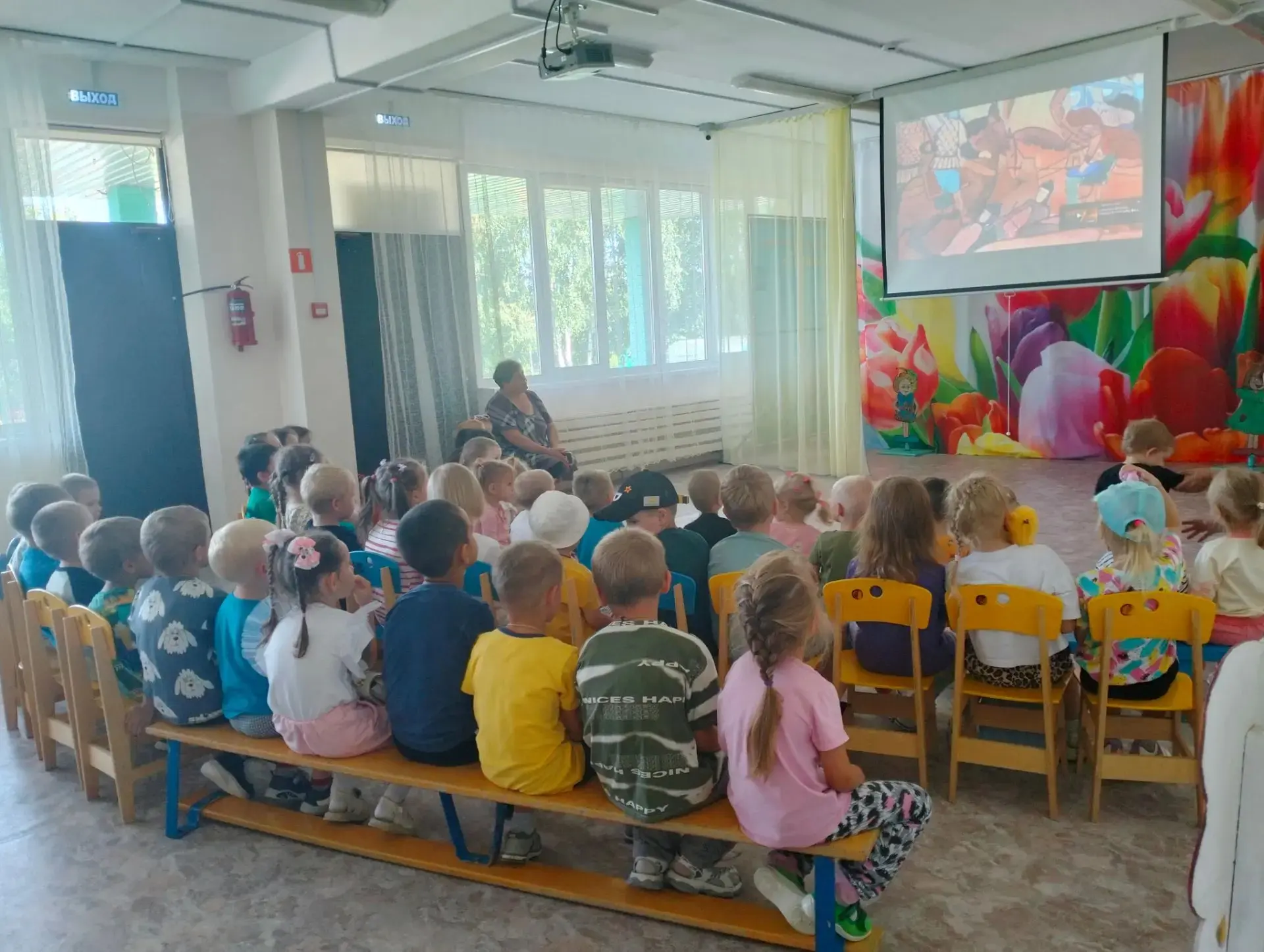 🌸Ребята нашего детского сада посмотрели мультфильм о Крещении Руси! 

День Крещения Руси отмечается