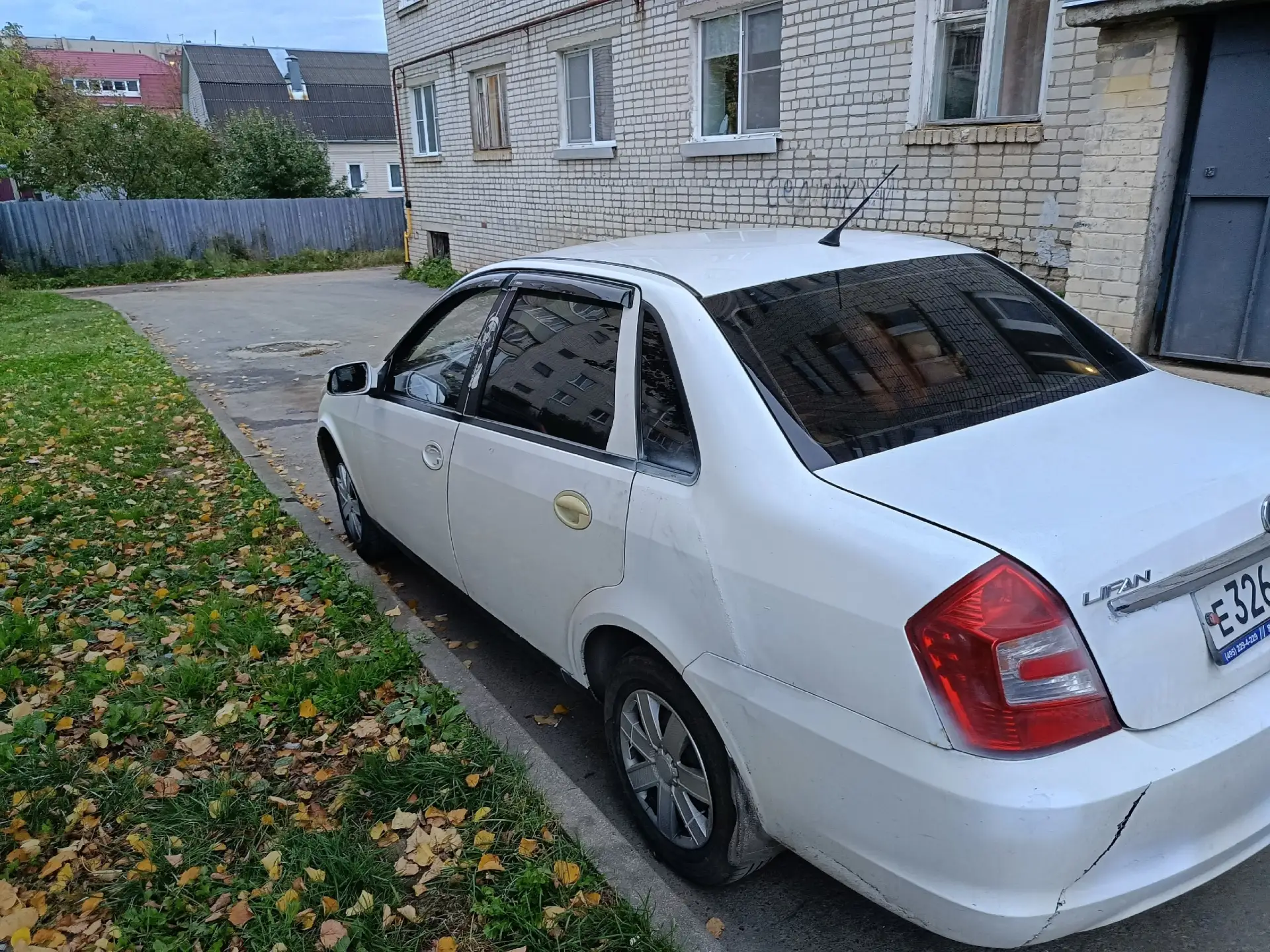 Продажа, обмен, лифан бриз 2011 года, механика, на ходу, мотор коробка в отличном состо...