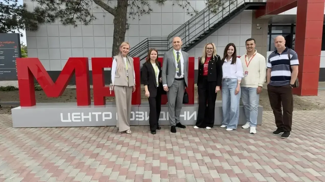 🔔 Проректор МГУ имени А.И. Куинджи приняла участие в форуме «Юг Молодой»  В Центре созидания «Маяк» 