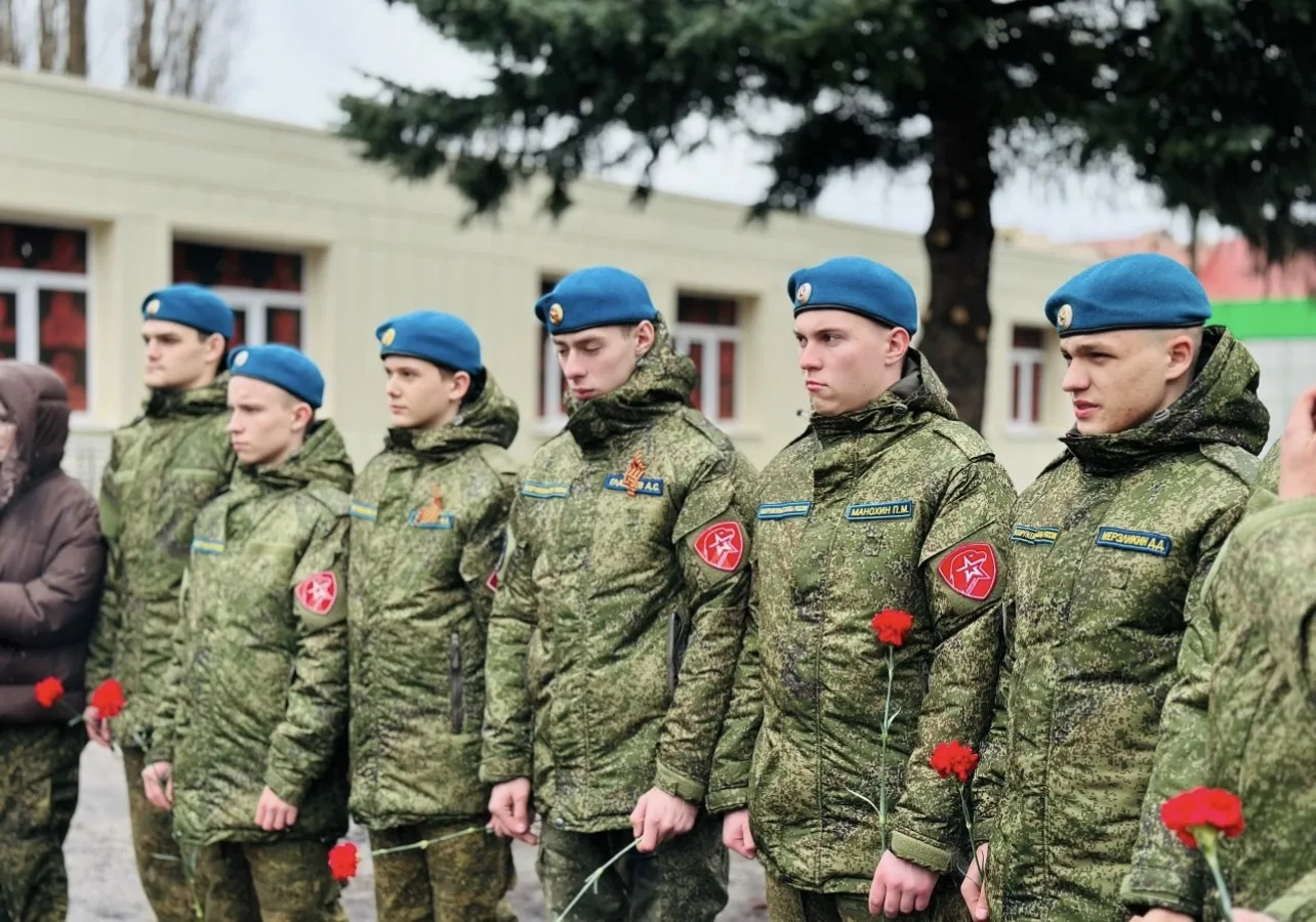 🎗️Сегодня у памятника жертвам ядерных аварий и катастроф прошел митинг, посвященный подвигу ликвидат