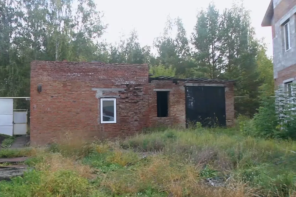 «Мы не защищены»: жители домов на Радужной в Новосибирске могут остаться без тепла из-з...