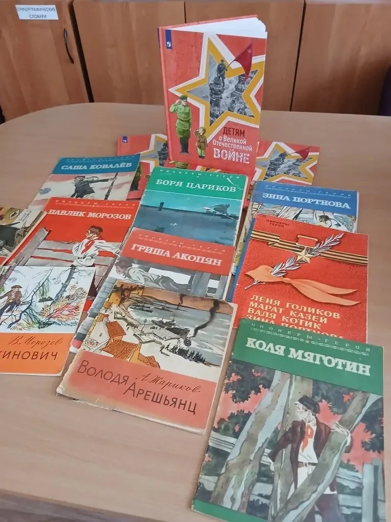 6 мая в школьной библиотеке (корпус 2) ученики 1А класса присоединились к Международной акции «Читае