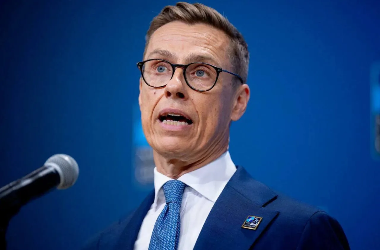 🤷‍♂️ Финляндия не ожидает нападения со стороны РФ, заявил Стубб в интервью El Mundo. О...
