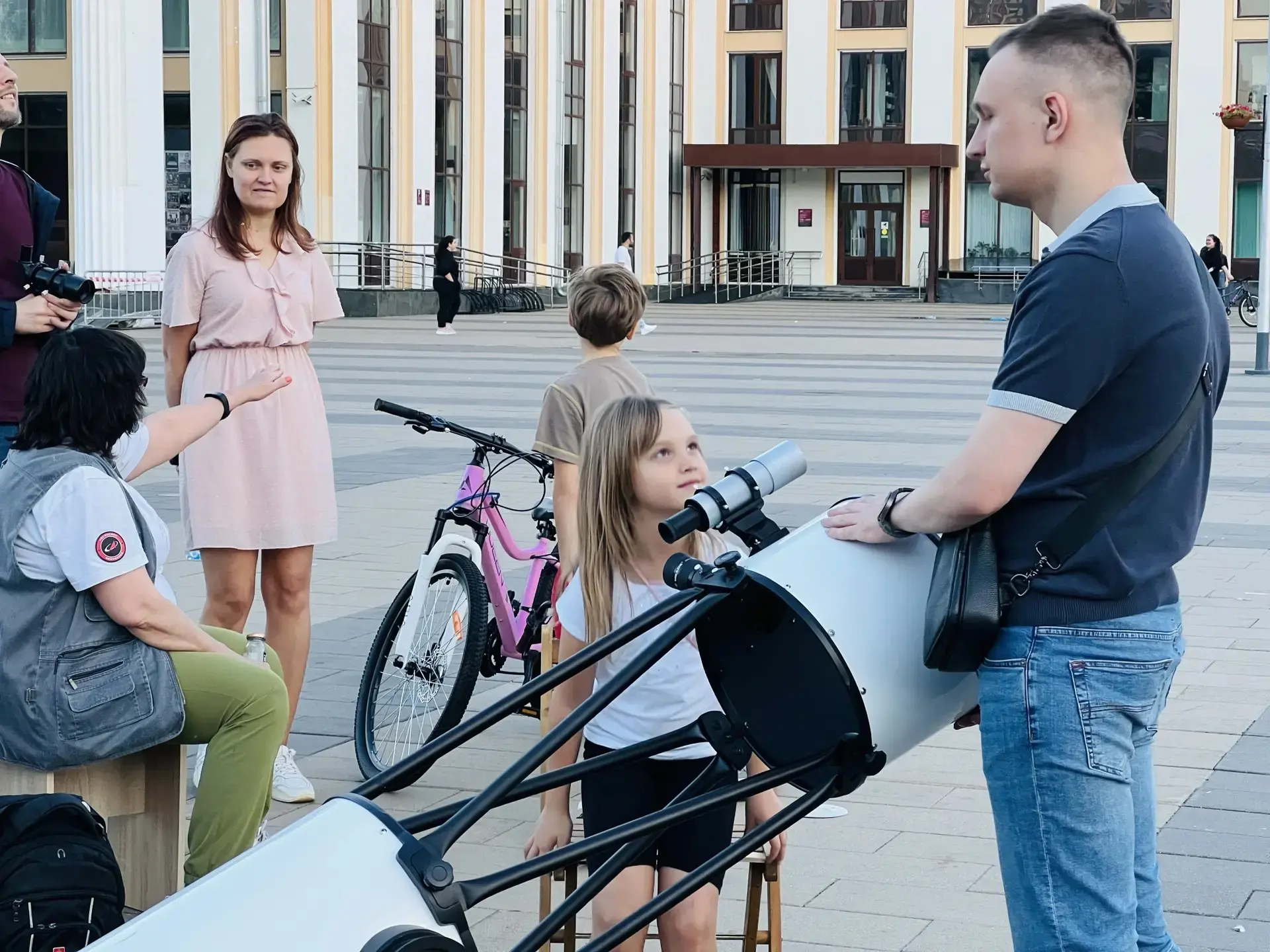 В это воскресенье в Центральном городском парке прошел фестиваль "Солнцефест"!
 Благодарим каждого, 