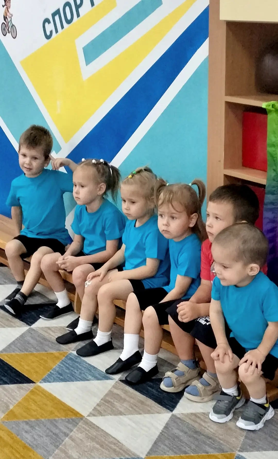 Сегодня у наших ребят был очень насыщенный день! Прошли первые пробные занятия по футбо...