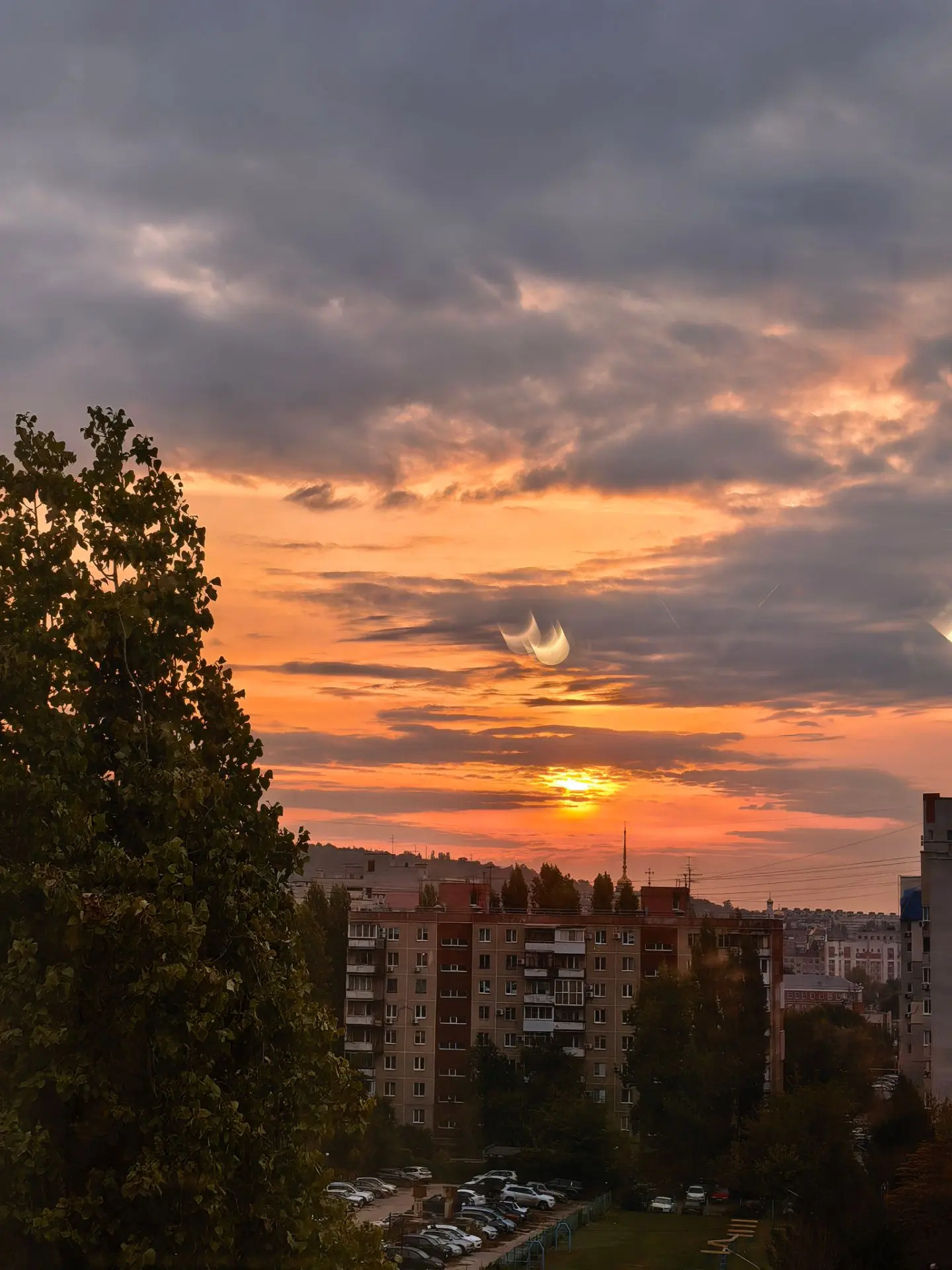 Какой-то тёплый вайб от этой фотки