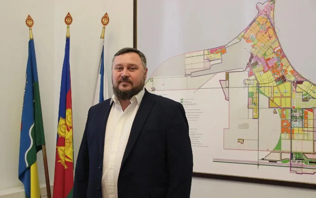 🇷🇺 Дорогие ейчане, гости города!
Примите сердечные поздравления с Днём России!
 
Этот день – особе