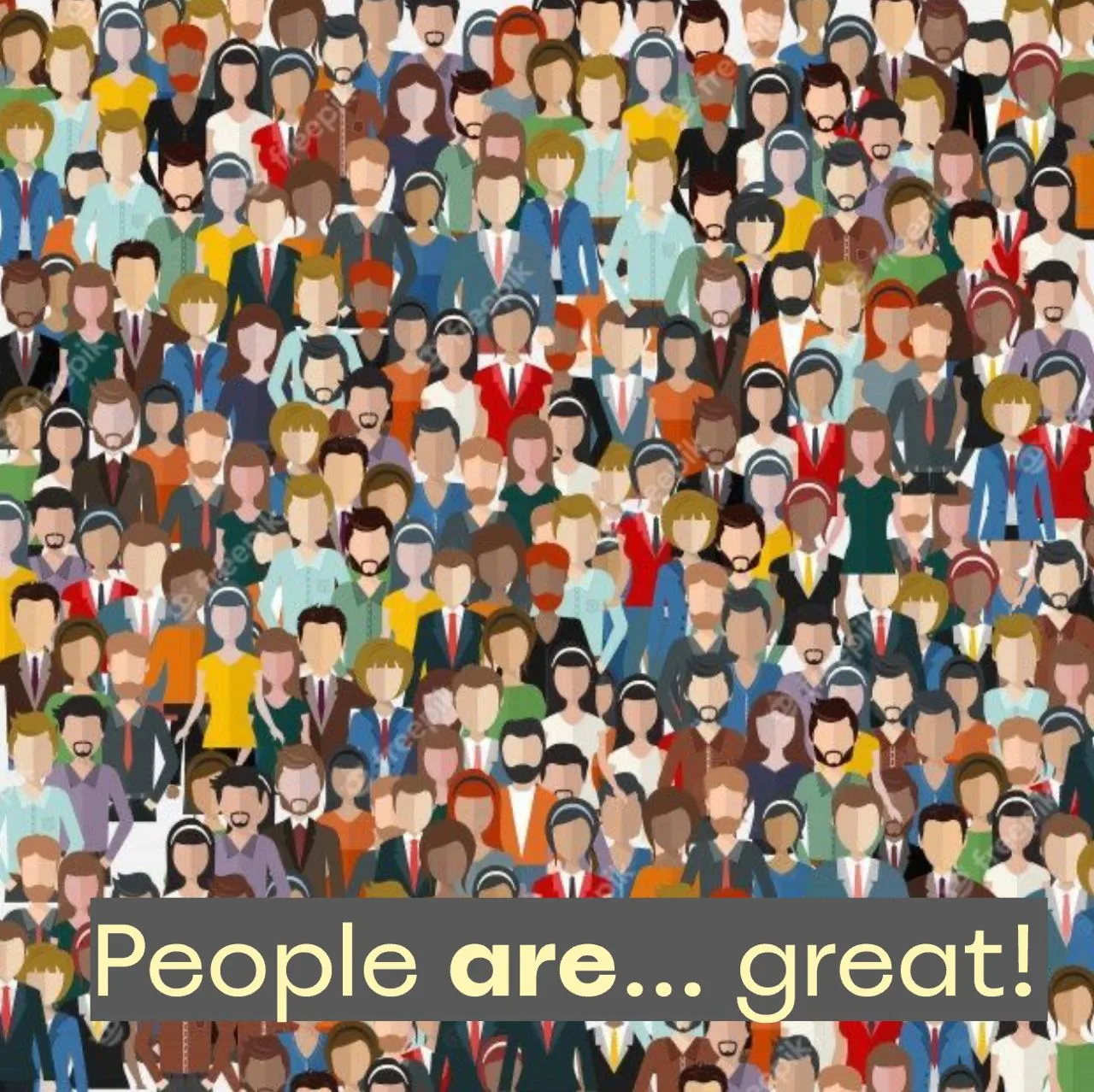 Почему people are, а не people is?

People выглядит как единственное число, но грамматически всегда 