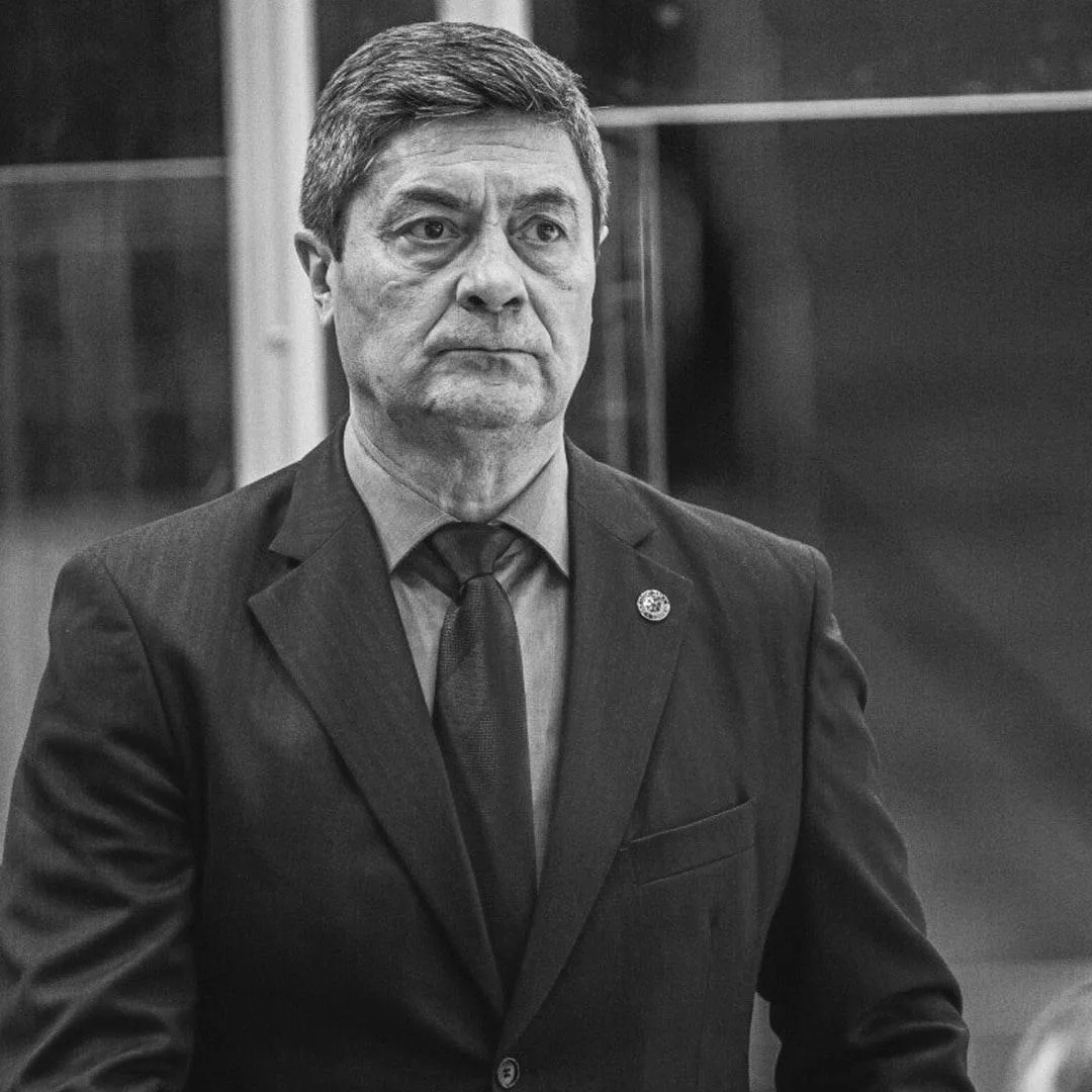 Ровно год назад, не стало тренера ряда клубов КХЛ Андрея Мартемьянова....🙏
