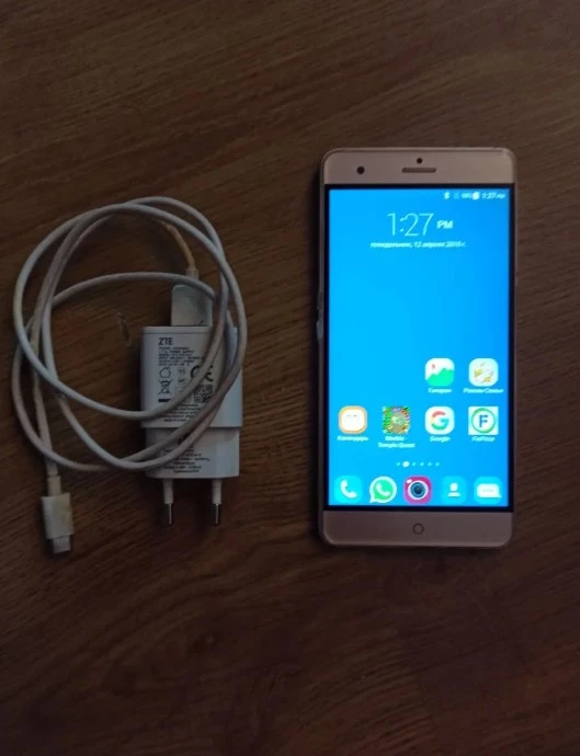 телефон ZTE Blade V7 Max, 3 Гб оперативной памяти