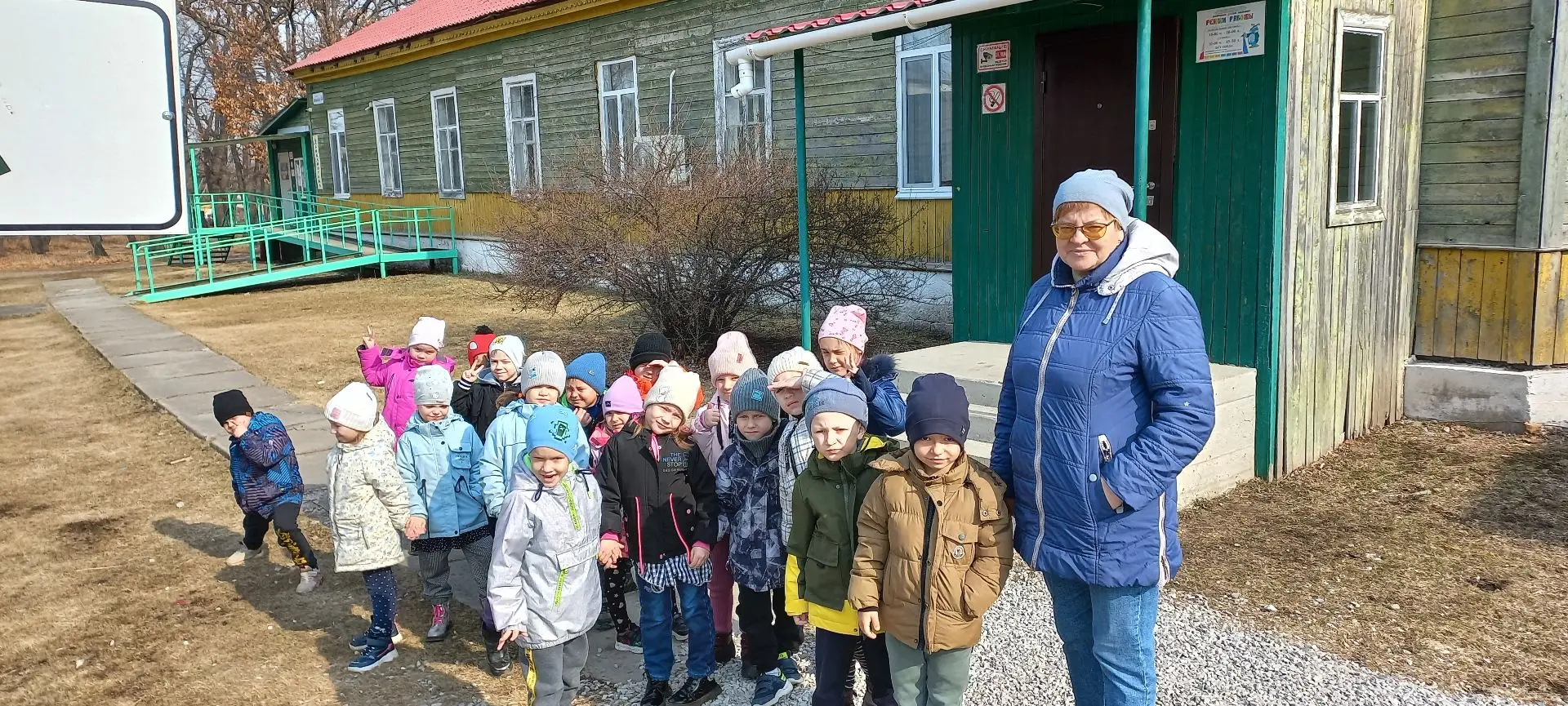 Сегодня особенный день — мы с гордостью и лёгкой грустью поздравляем вас с выпускниками 2026 года! Н