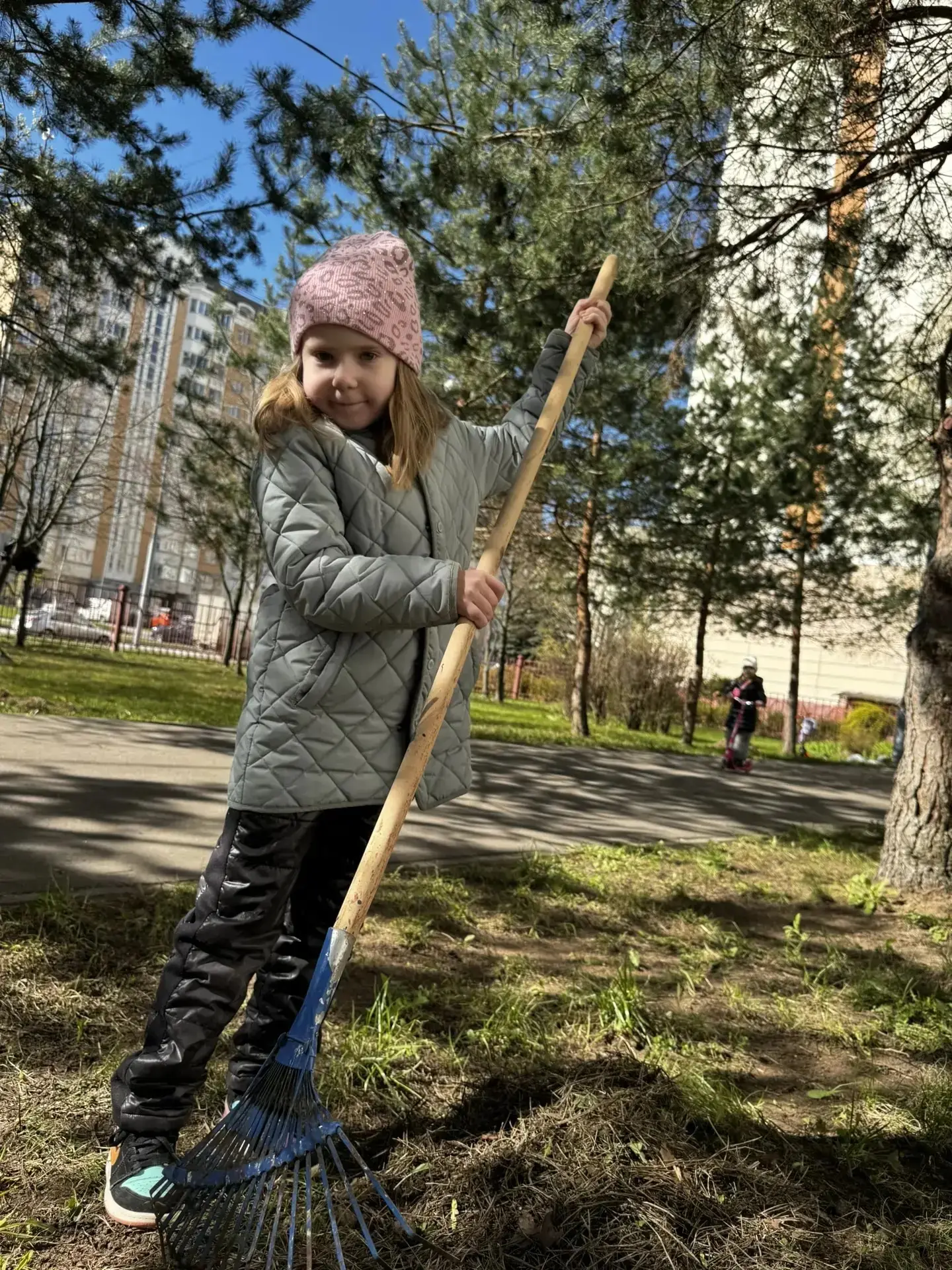 Весенний субботник в Школе 2031! 🌷  Весна — время обновления, чистоты и заботы о пространстве вокруг