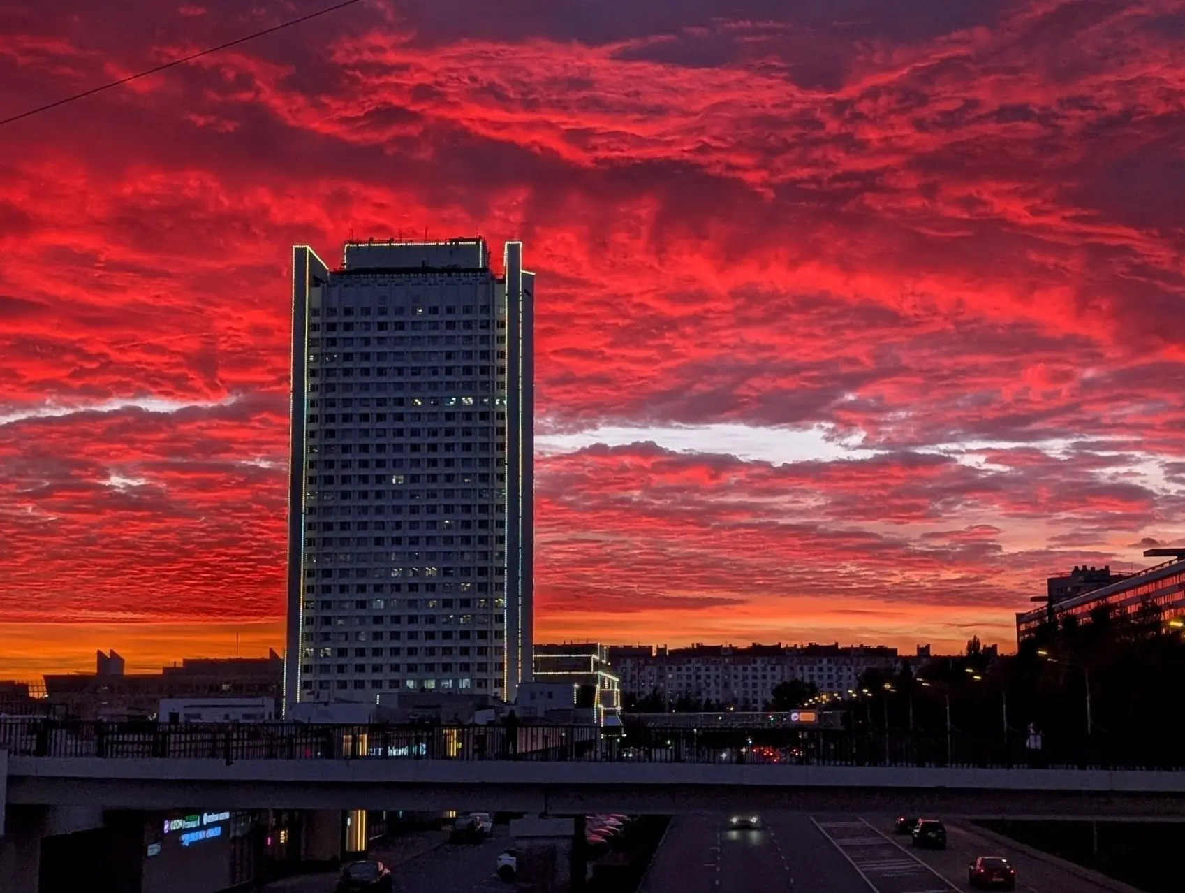 😍 Еще красивейшие кадры заката сегодня