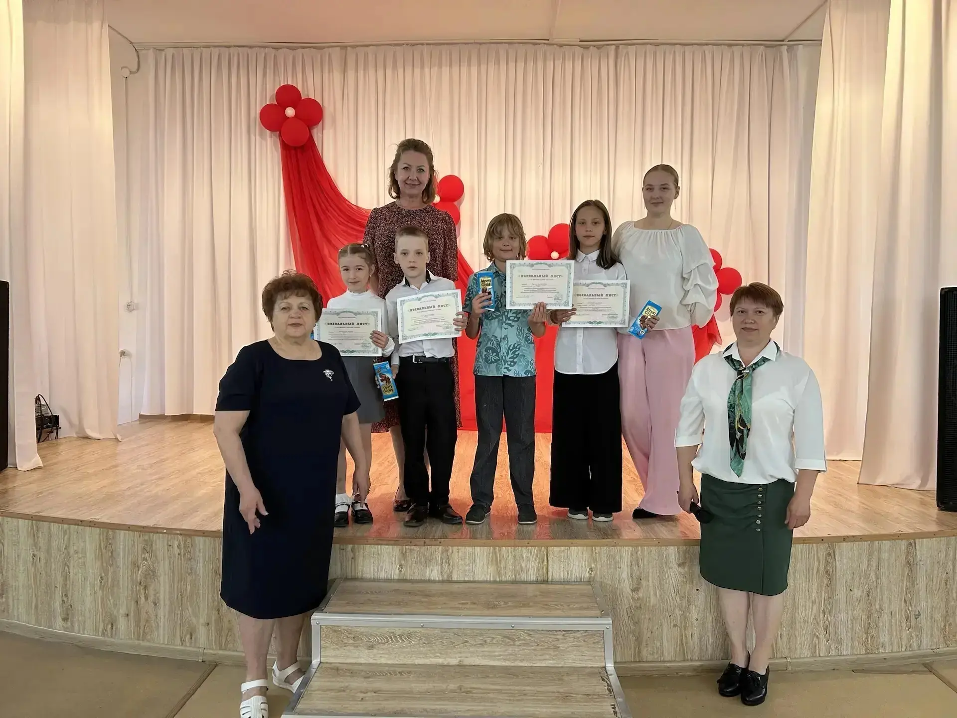 🎉 Праздник достижений: школа подвела итоги юбилейного учебного года!