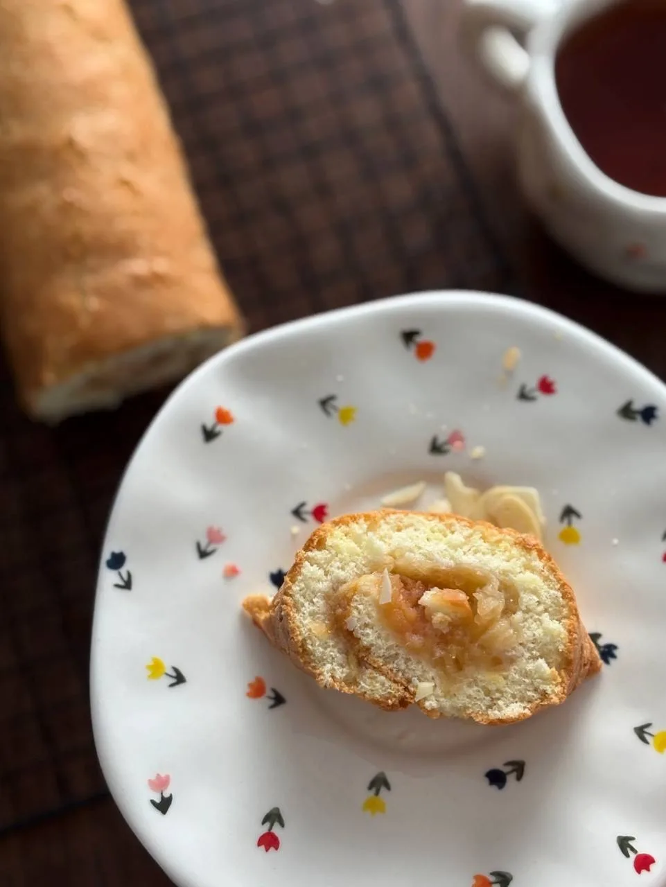 Шарлотка в рулете