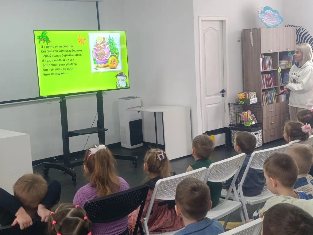 В рамках тематической "Недели книги"воспитанники средней и старшей групп ГБДОУ «ДЕТСКИЙ...